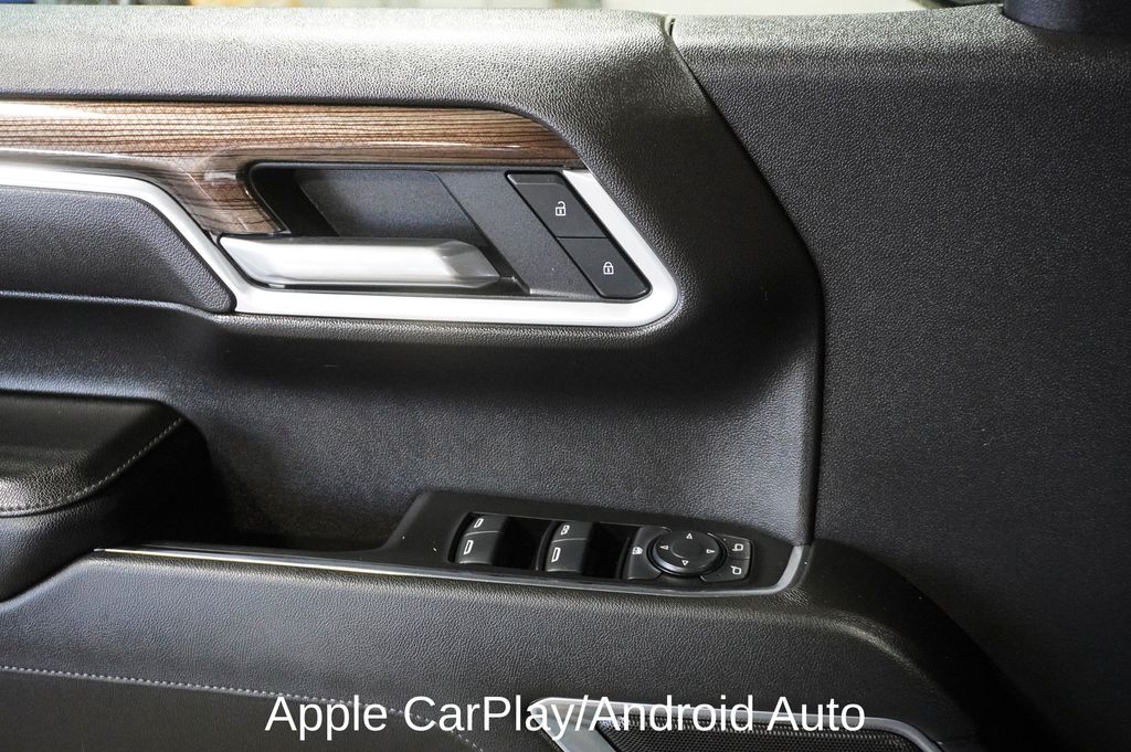 2025 CHEVROLET SILVERADO - Image 24