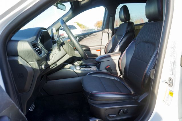 2023 FORD ESCAPE - Image 13