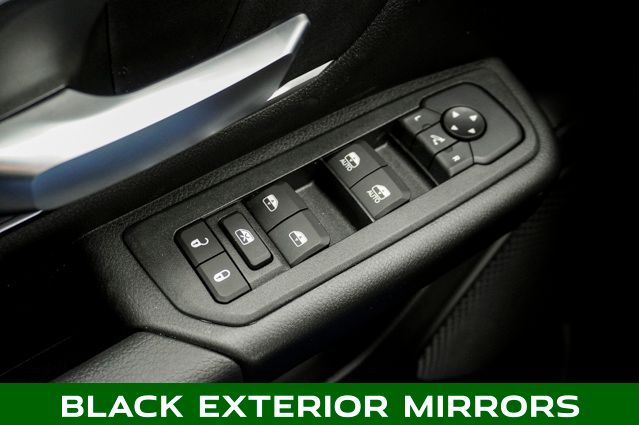 2025 RAM 1500 - Image 23