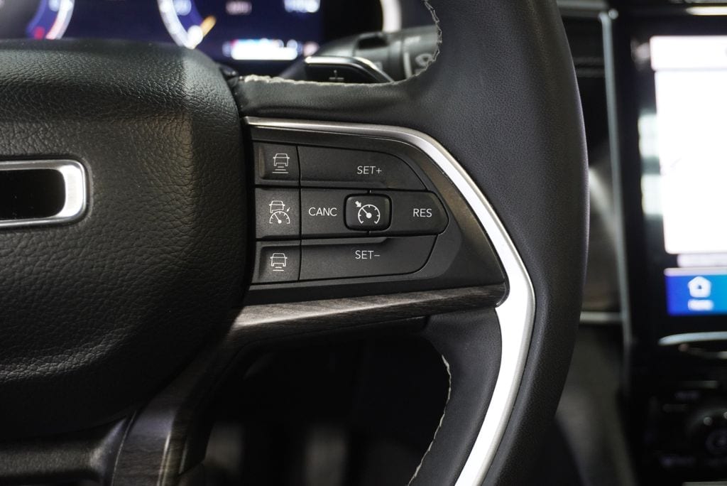 2024 JEEP GRAND CHEROKEE - Image 26