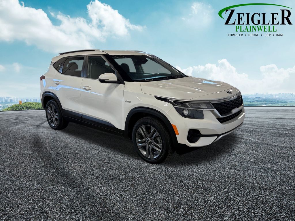 2021 KIA SELTOS - Image 12