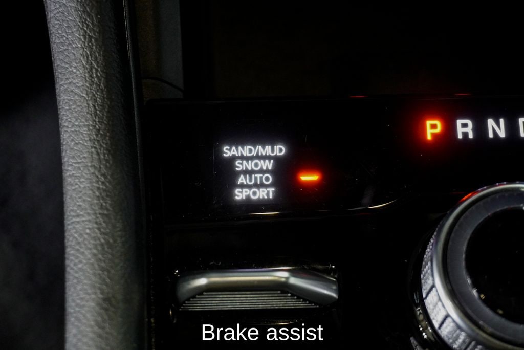 2024 JEEP GRAND CHEROKEE L - Image 24