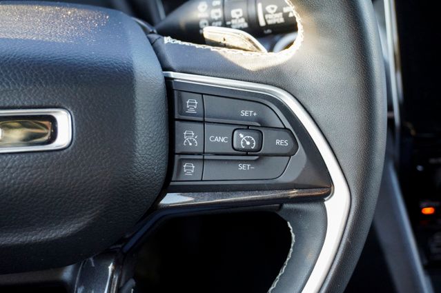 2023 JEEP GRAND CHEROKEE - Image 21