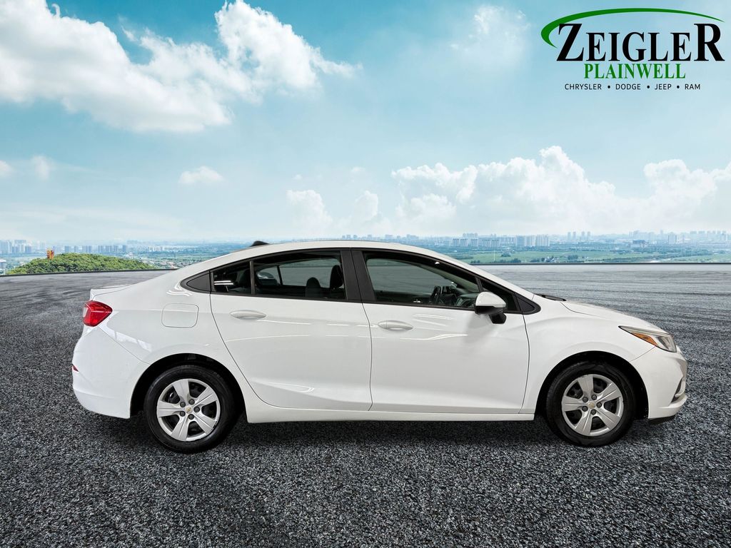 2018 CHEVROLET CRUZE - Image 12