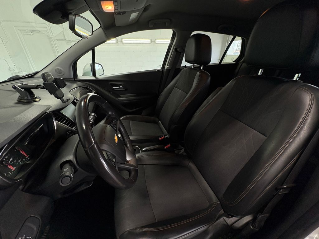 2020 CHEVROLET TRAX - Image 22