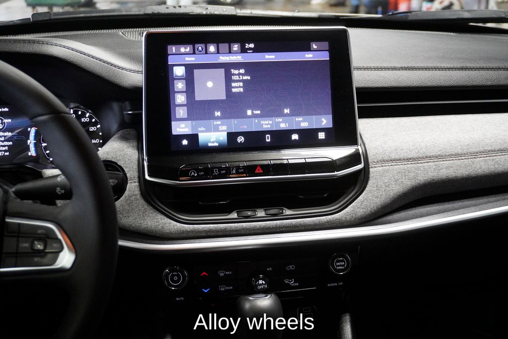 2023 JEEP COMPASS - Image 10