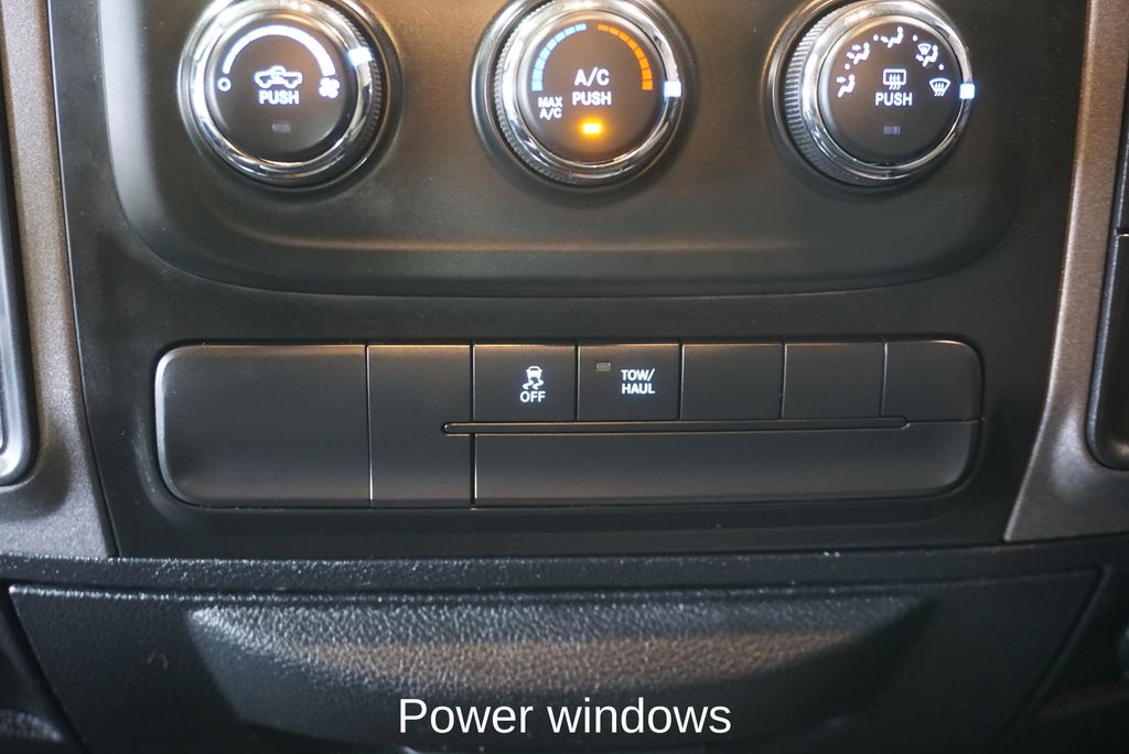 2018 RAM 1500 - Image 13