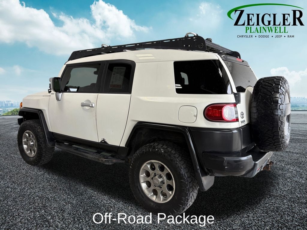 Used 2013 Toyota FJ Cruiser Base SUV