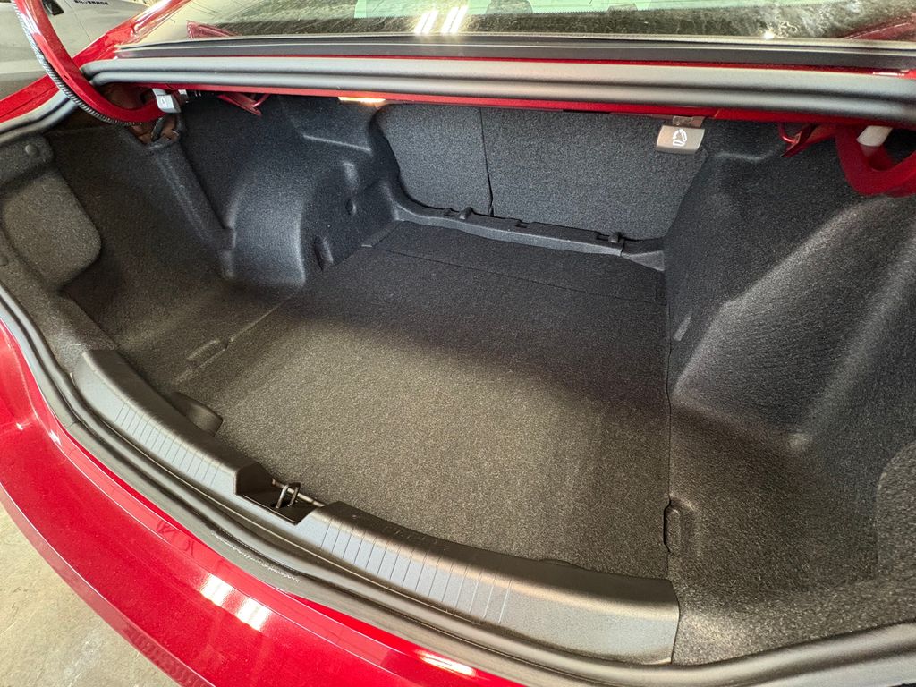 2019 CHEVROLET MALIBU - Image 28