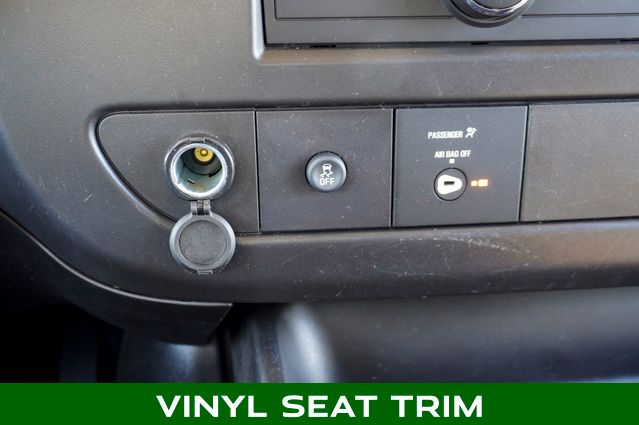 2024 GMC SAVANA - Image 14