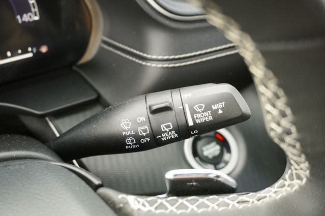 2023 JEEP GRAND CHEROKEE - Image 25