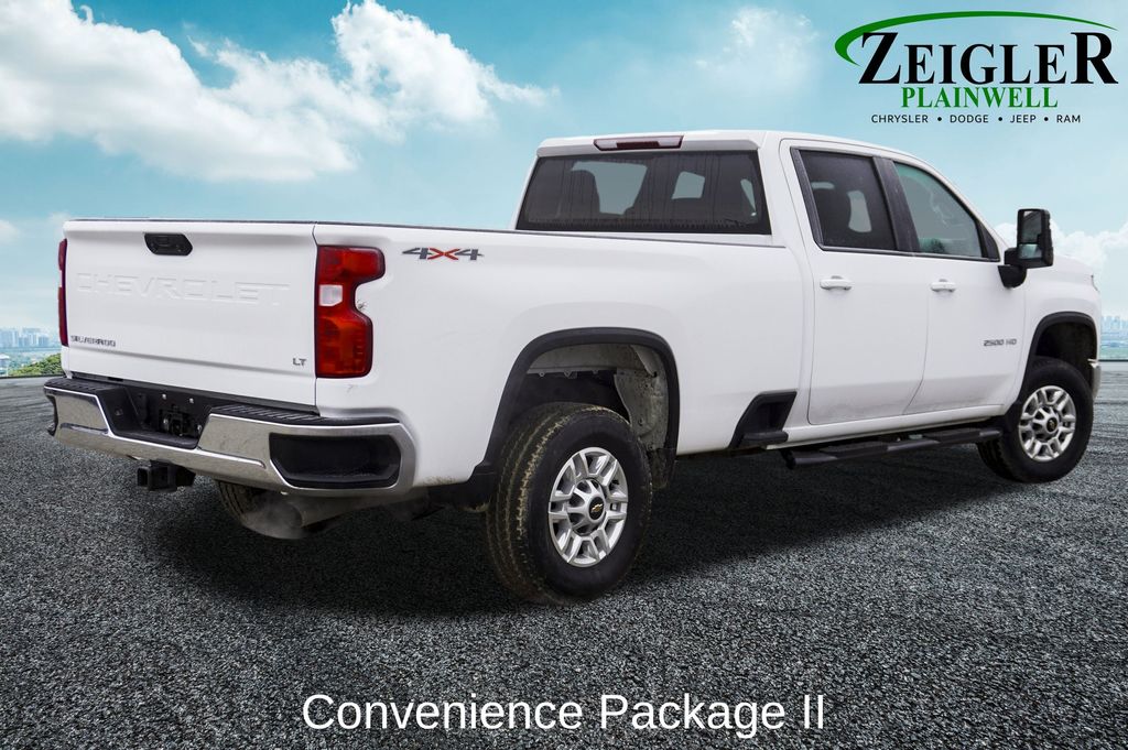 2025 CHEVROLET SILVERADO HD - Image 3