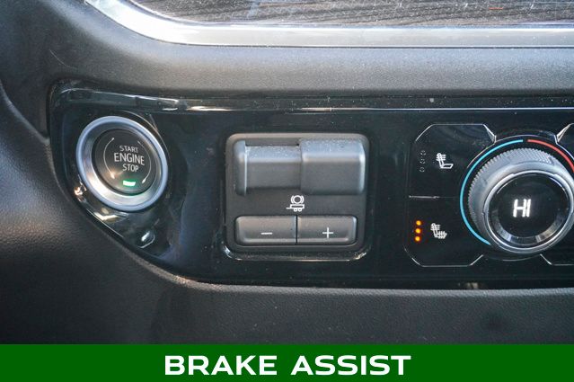 2025 CHEVROLET SILVERADO - Image 17