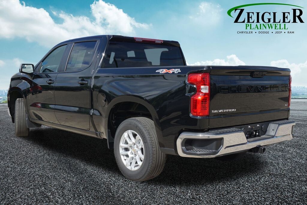 Used 2023 Chevrolet Silverado 1500 LT Truck Crew Cab