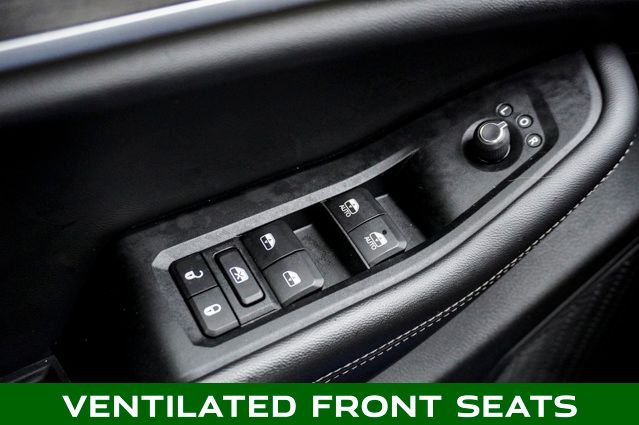 2023 JEEP GRAND CHEROKEE - Image 30