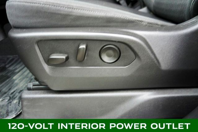 2025 CHEVROLET SILVERADO - Image 12