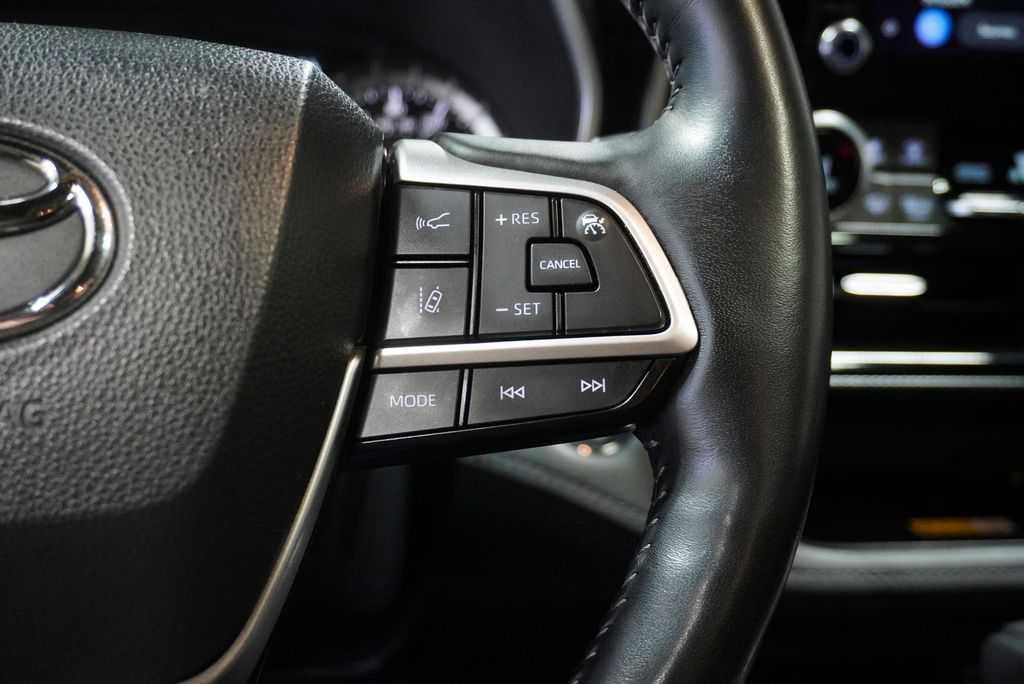 2023 TOYOTA HIGHLANDER - Image 26