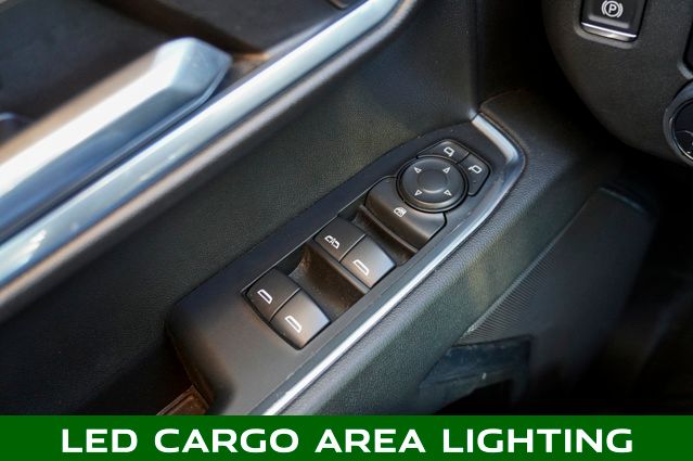 2025 CHEVROLET SILVERADO - Image 24