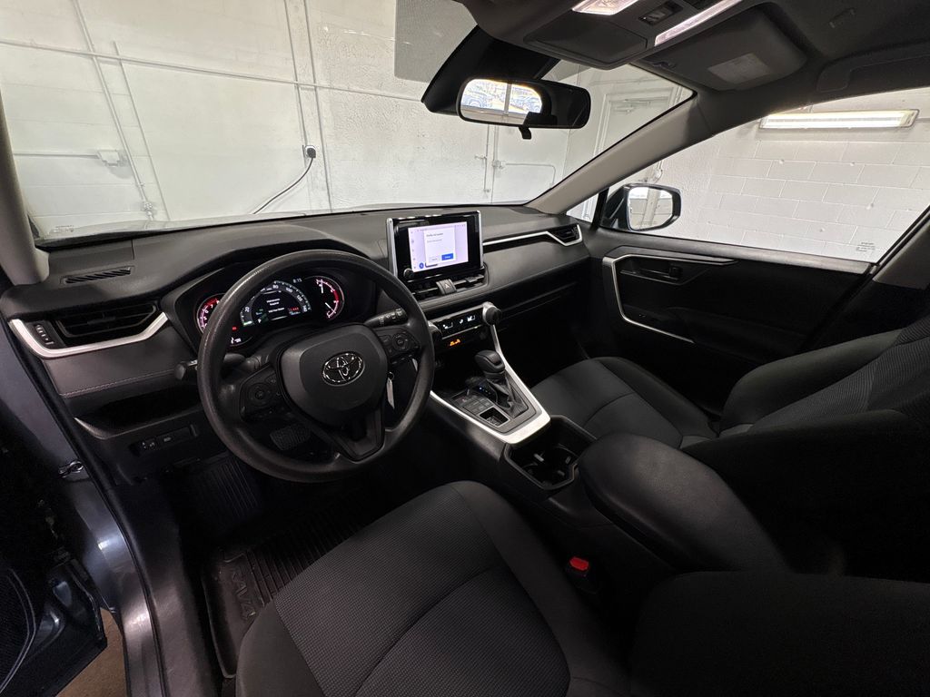 2023 TOYOTA RAV4 - Image 20