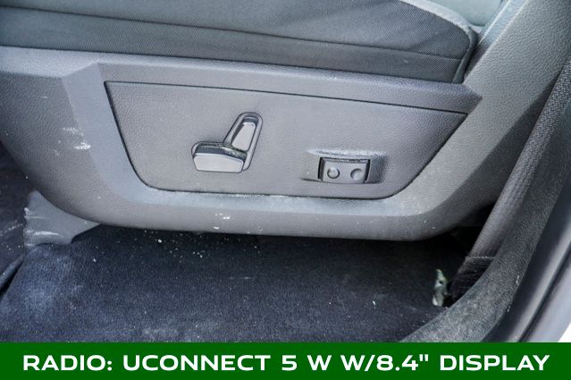 2022 RAM 1500 - Image 11