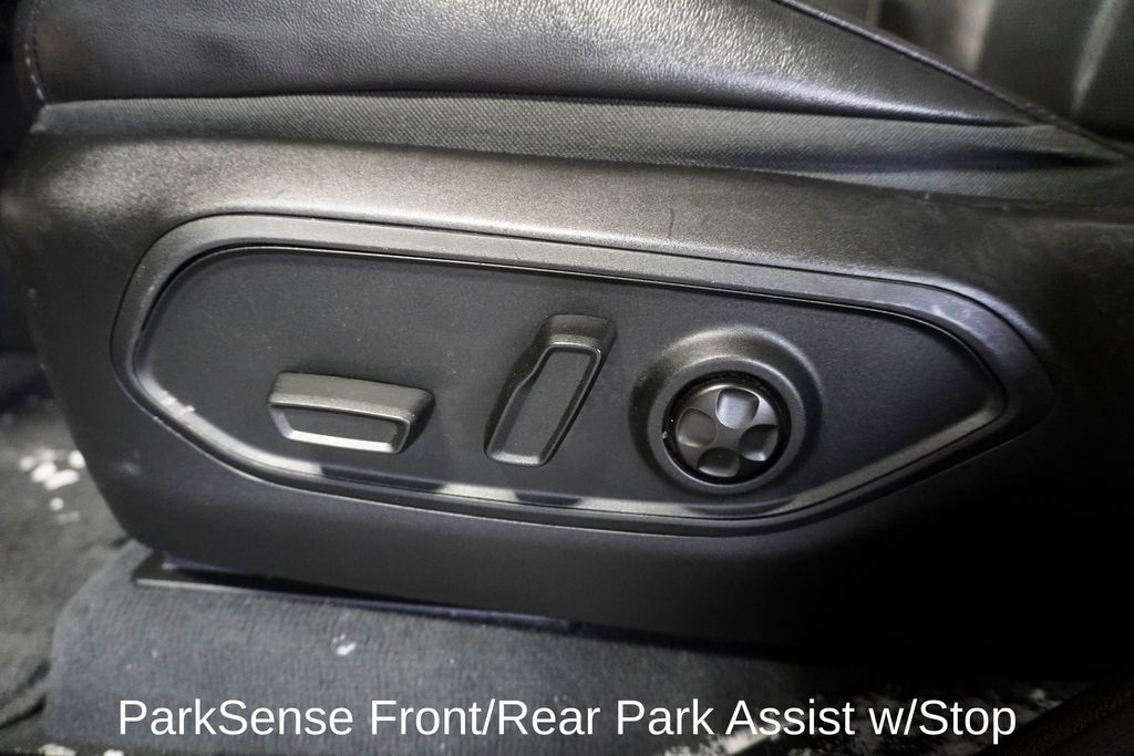 2023 JEEP GRAND CHEROKEE - Image 16