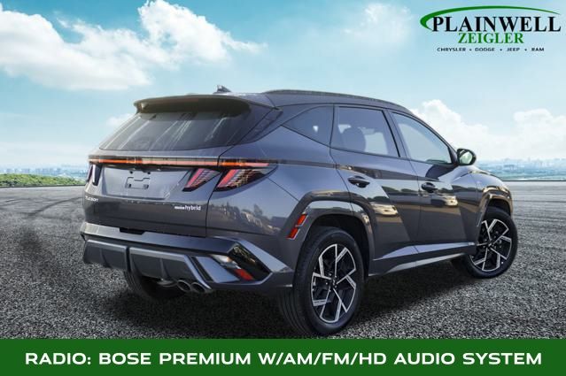 2025 Hyundai Tucson Hybrid N Line photo 3