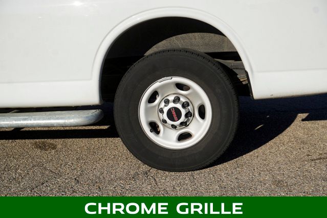 2024 GMC SAVANA - Image 7