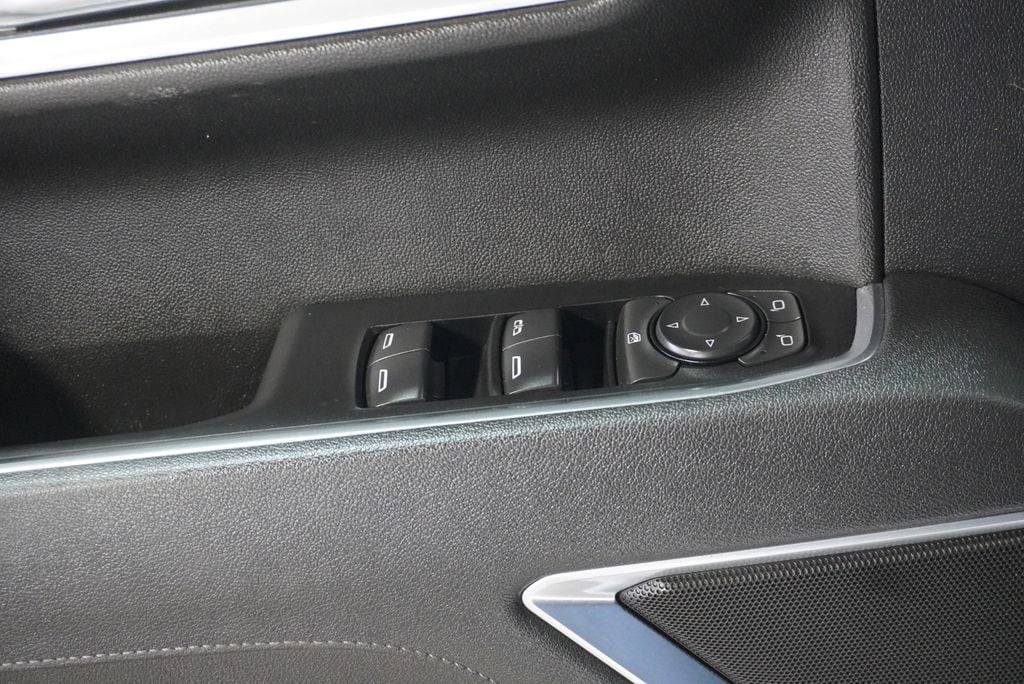 2025 CHEVROLET SILVERADO - Image 27