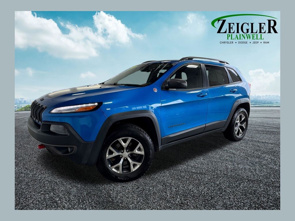 Used 2017 Jeep Cherokee Trailhawk 4x4 SUV