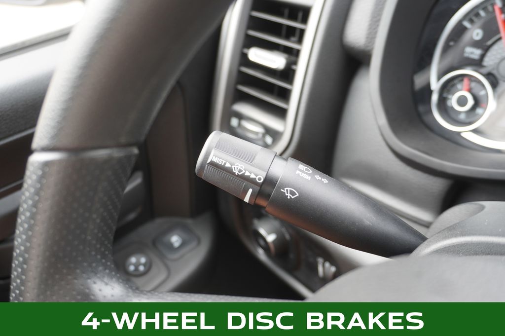 2023 RAM 3500 - Image 22