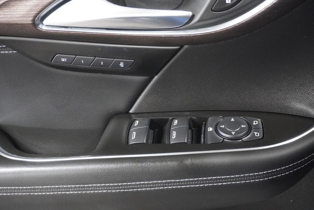 2021 BUICK ENVISION - Image 32