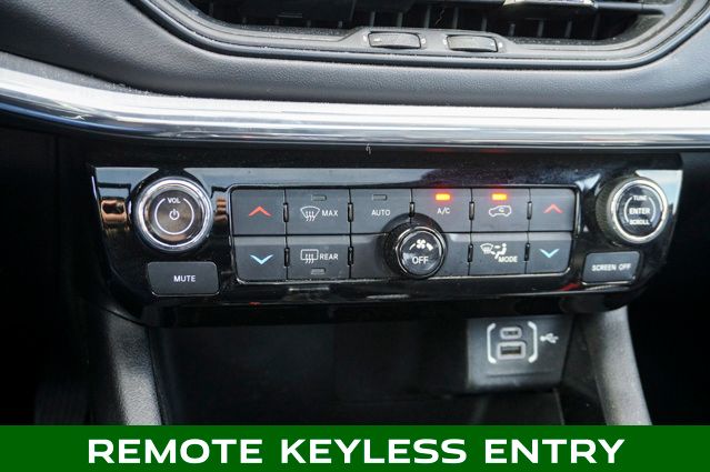 2022 JEEP COMPASS - Image 18