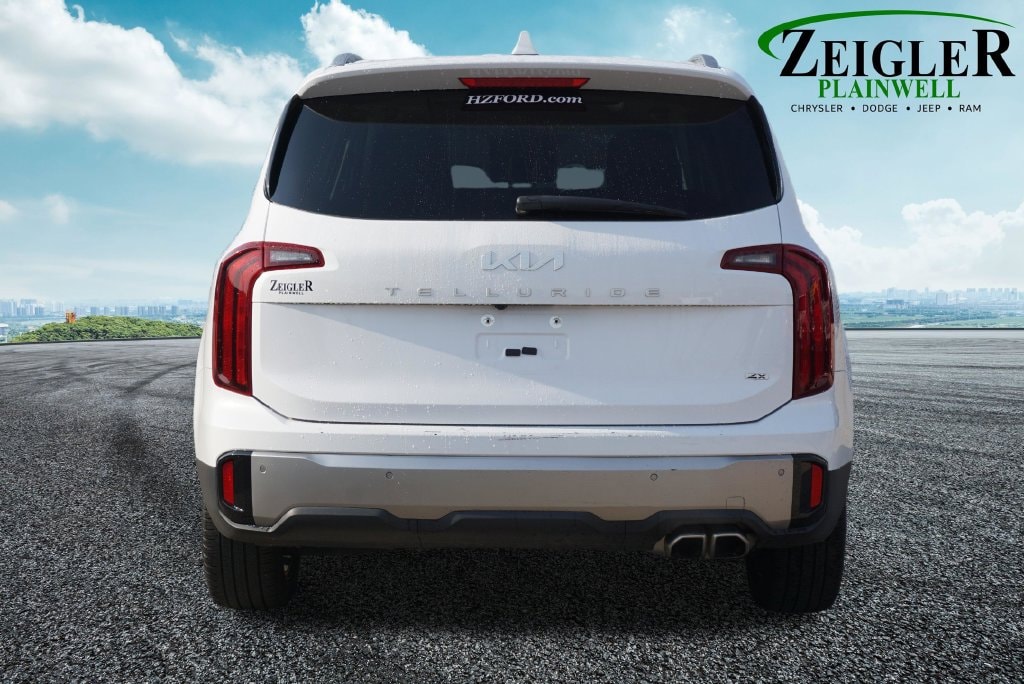 Used 2025 Kia Telluride S SUV