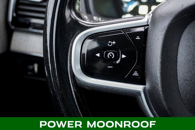 2022 VOLVO XC90 - Image 24