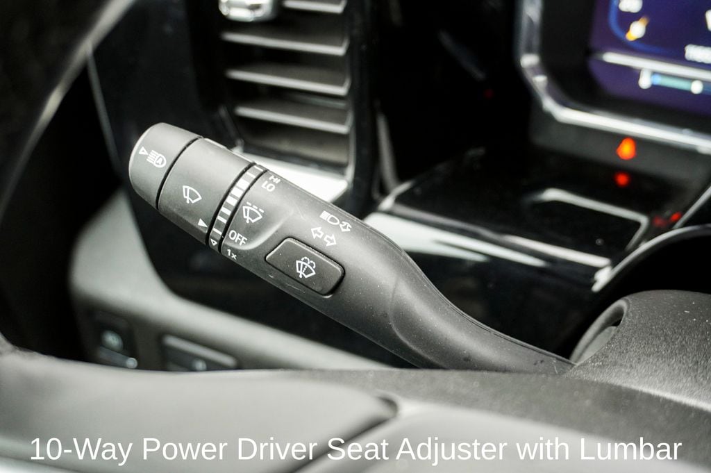 2025 CHEVROLET SILVERADO HD - Image 19