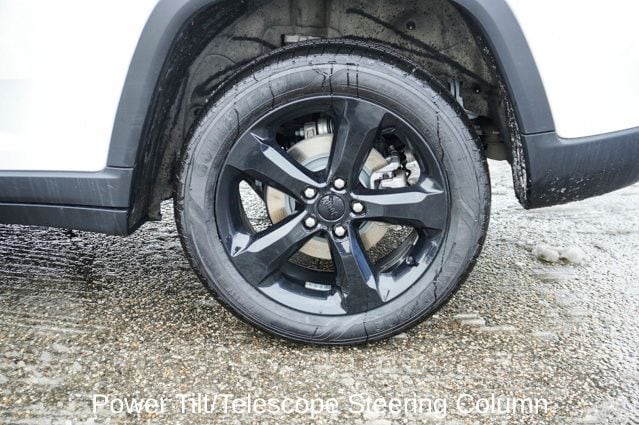 2023 JEEP GRAND CHEROKEE - Image 8