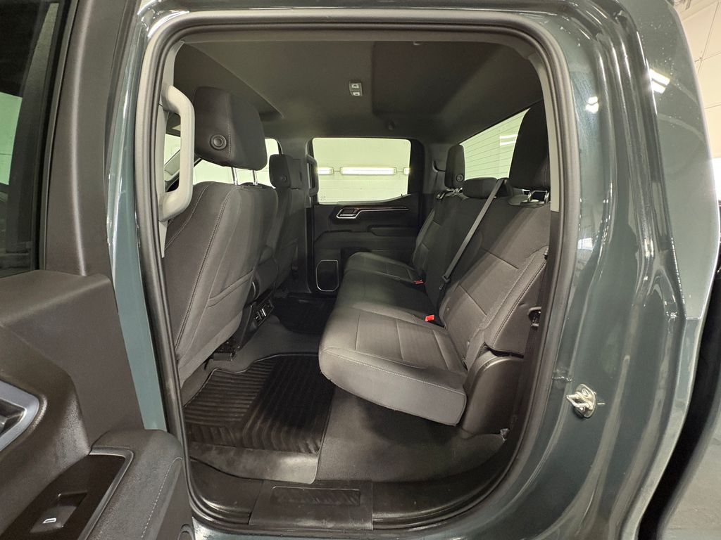 2025 CHEVROLET SILVERADO - Image 26