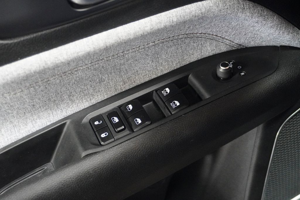 2023 JEEP COMPASS - Image 27