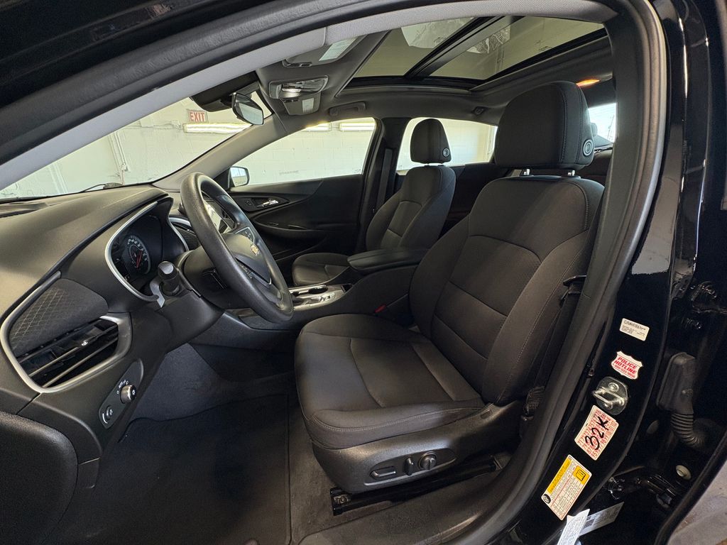 2023 CHEVROLET MALIBU - Image 16