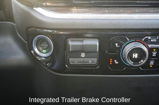 2025 CHEVROLET SILVERADO - Image 17