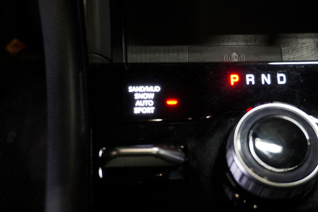 2024 JEEP GRAND CHEROKEE - Image 24