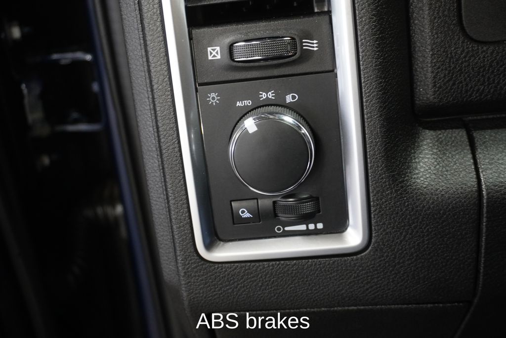 2023 RAM 1500 - Image 22