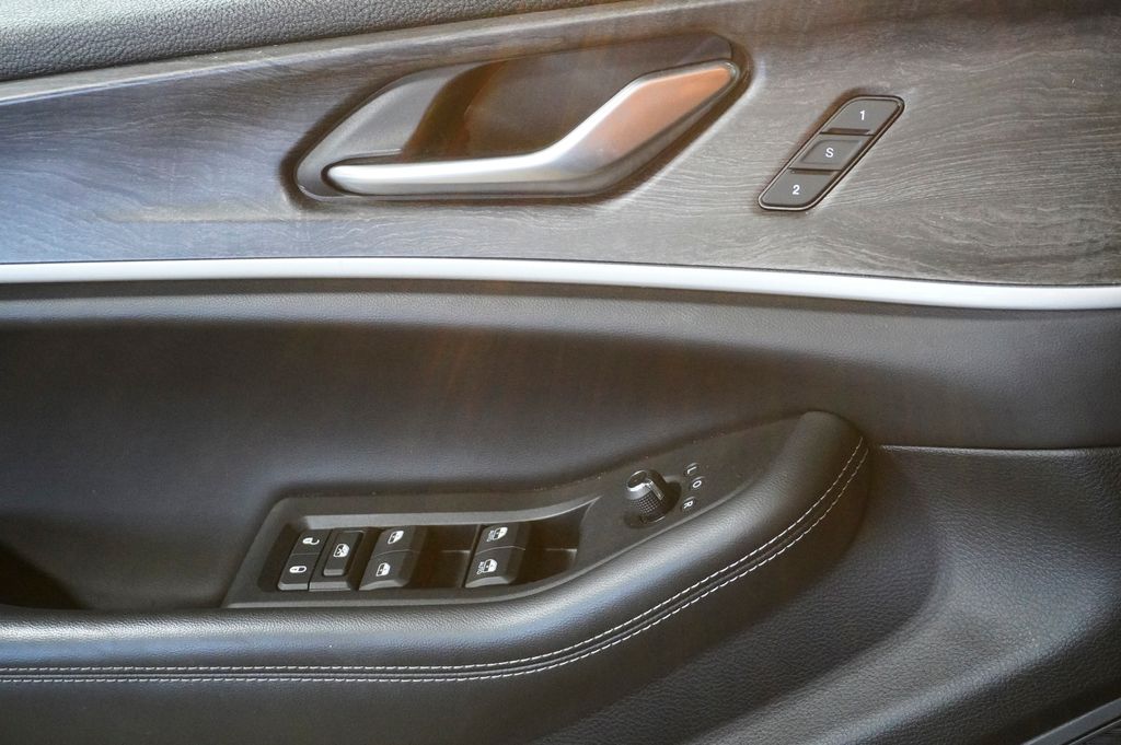 2023 JEEP GRAND CHEROKEE - Image 29