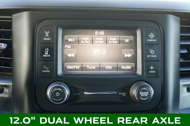 2024 RAM 3500 - Image 12