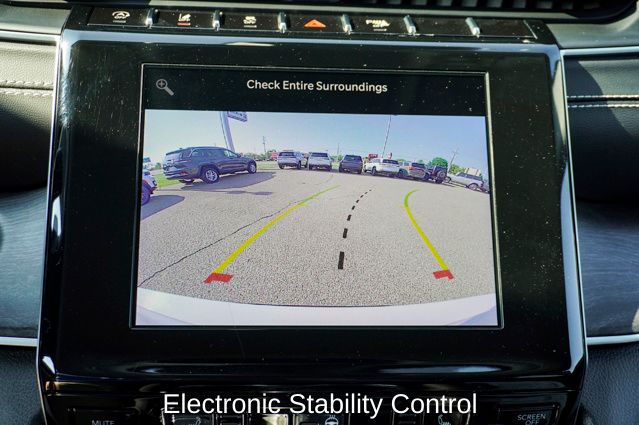 2022 JEEP GRAND CHEROKEE L - Image 4