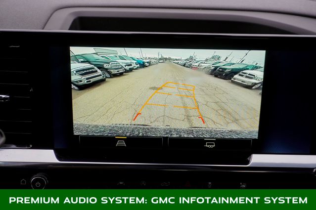 2025 CHEVROLET SILVERADO - Image 13