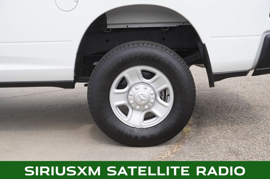 2023 RAM 3500 - Image 5