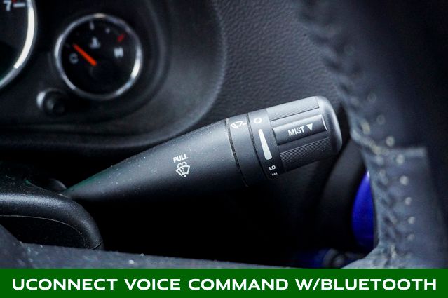 2017 JEEP WRANGLER - Image 19