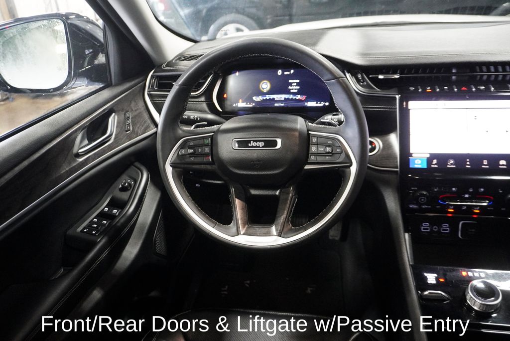 2023 JEEP GRAND CHEROKEE - Image 12