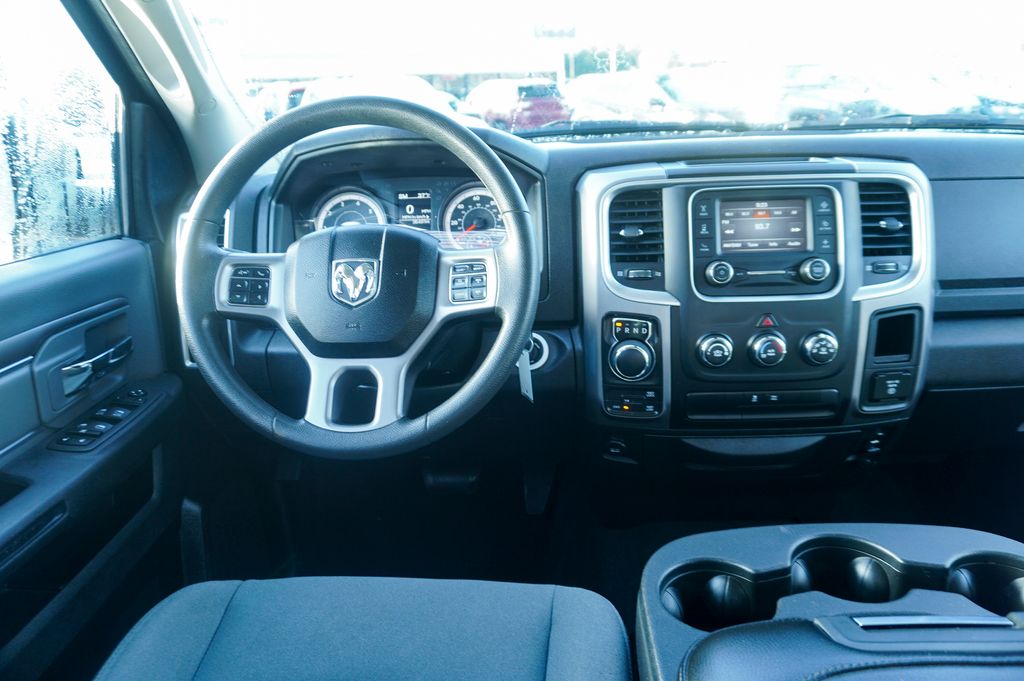 2023 RAM 1500 - Image 32